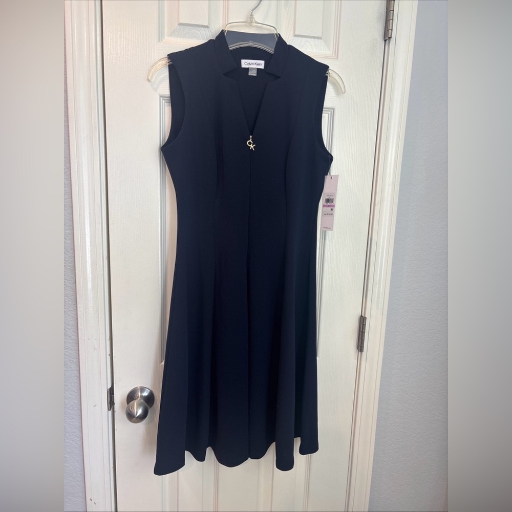 NWT Calvin Klein Dress sleeveless Fit & FlareNavy Zip front A-Line size 6petite.